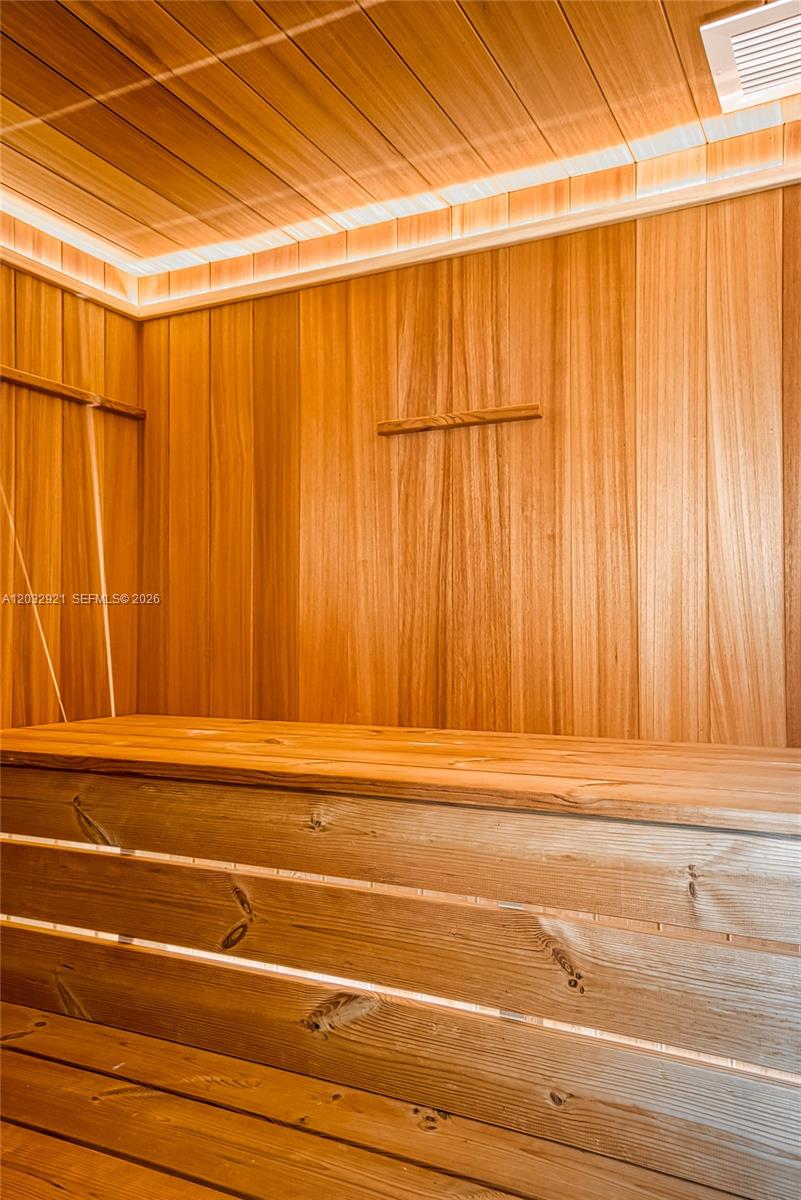 A12032921 Property Photo 57