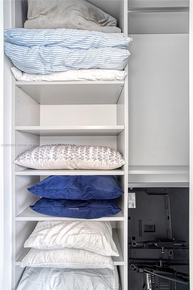 A12032921 Property Photo 63