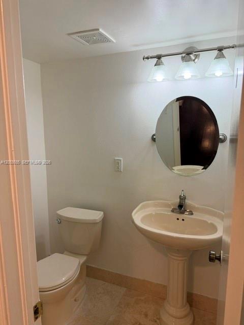 4627 Ponce De Leon Blvd Property Photo 12