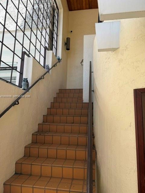 4627 Ponce De Leon Blvd Property Photo 19