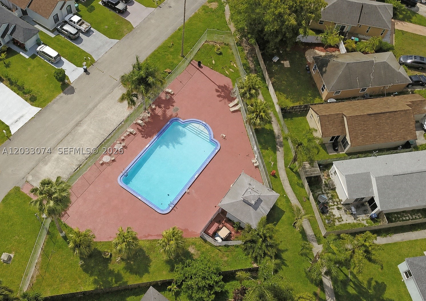 942 Sw 8th Pl Property Photo 17