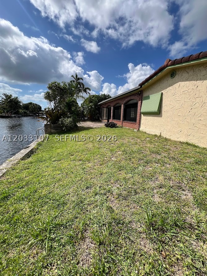 1881 Nw 36th St Property Photo 4