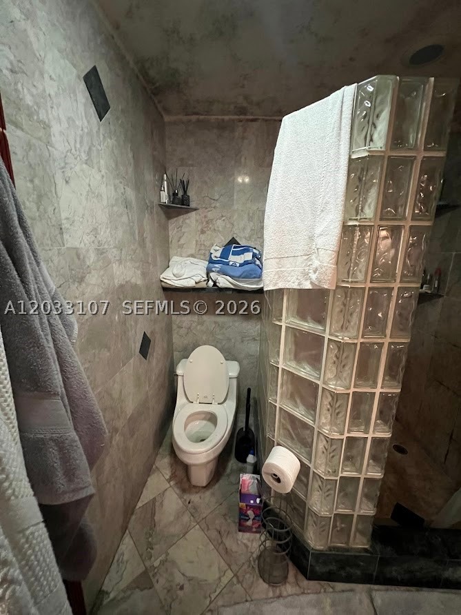 1881 Nw 36th St Property Photo 16