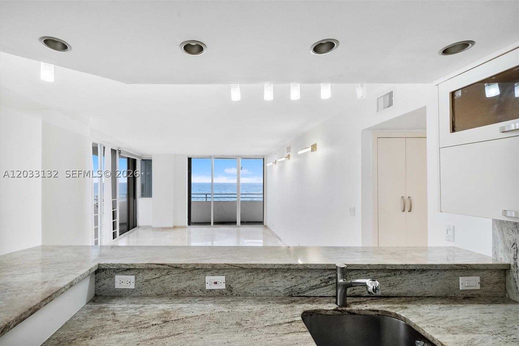 8911 Collins Ave 605 Property Photo 10