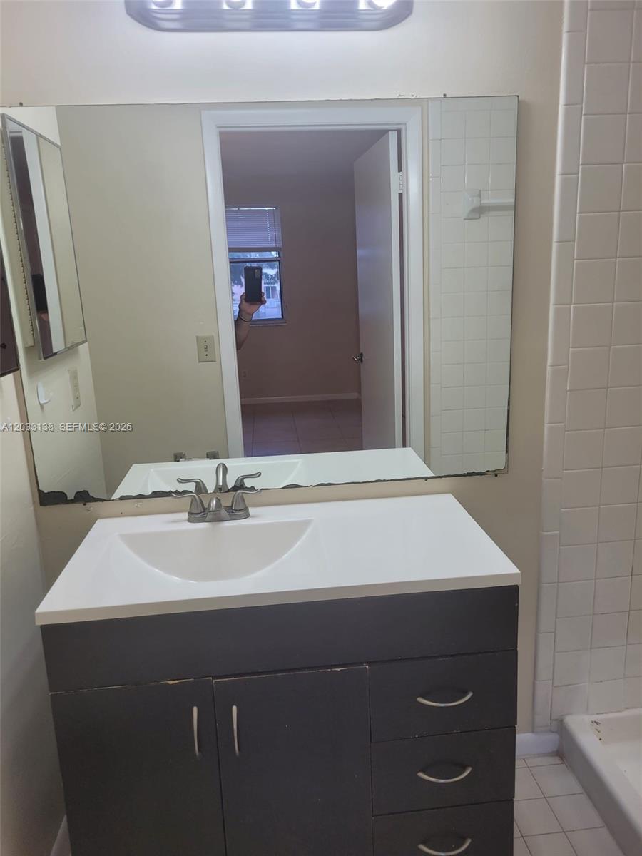 785 Nw 103rd Ter 202 Property Photo 11