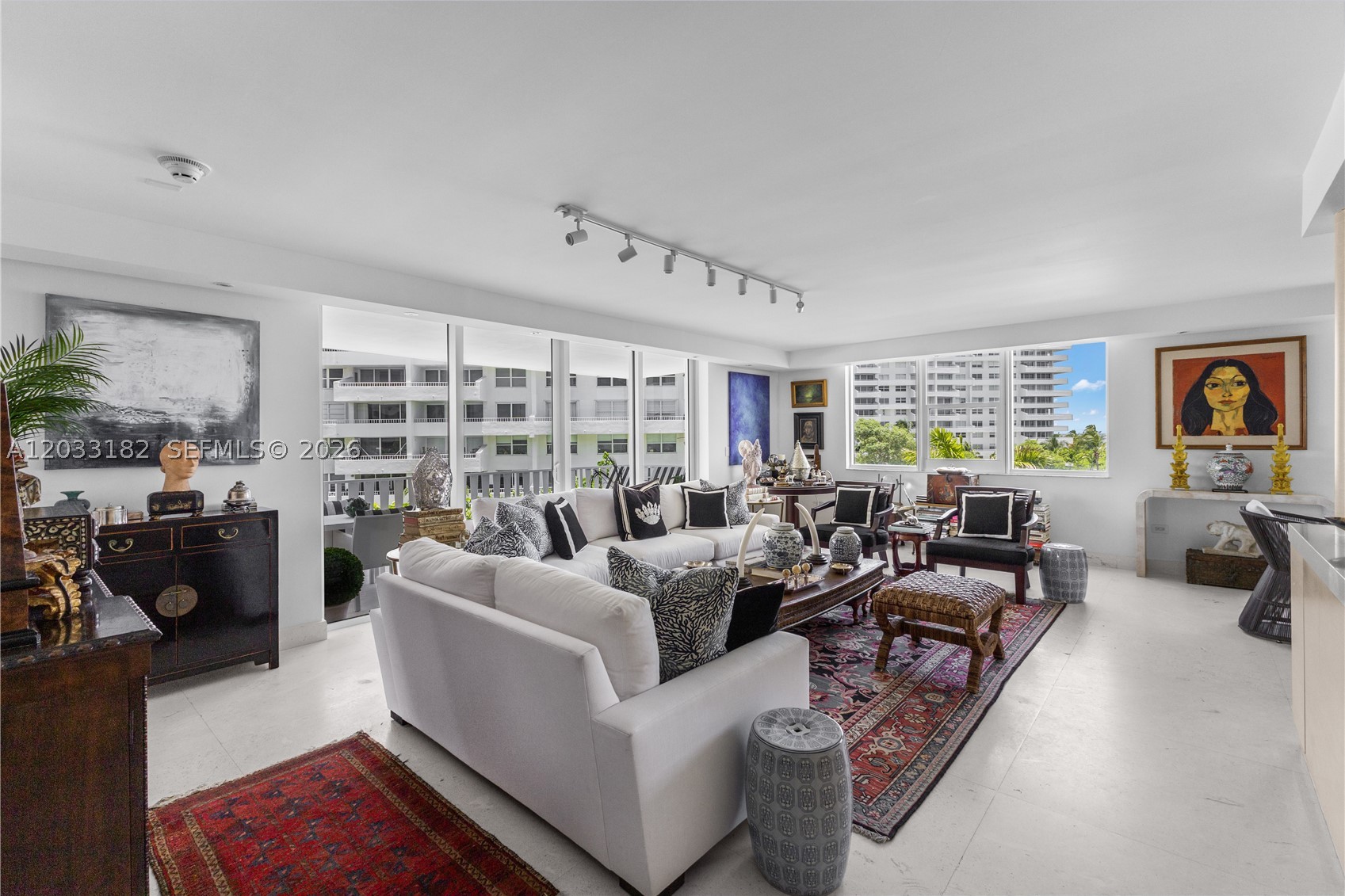 200 Ocean Lane Drive 409 Property Photo 6