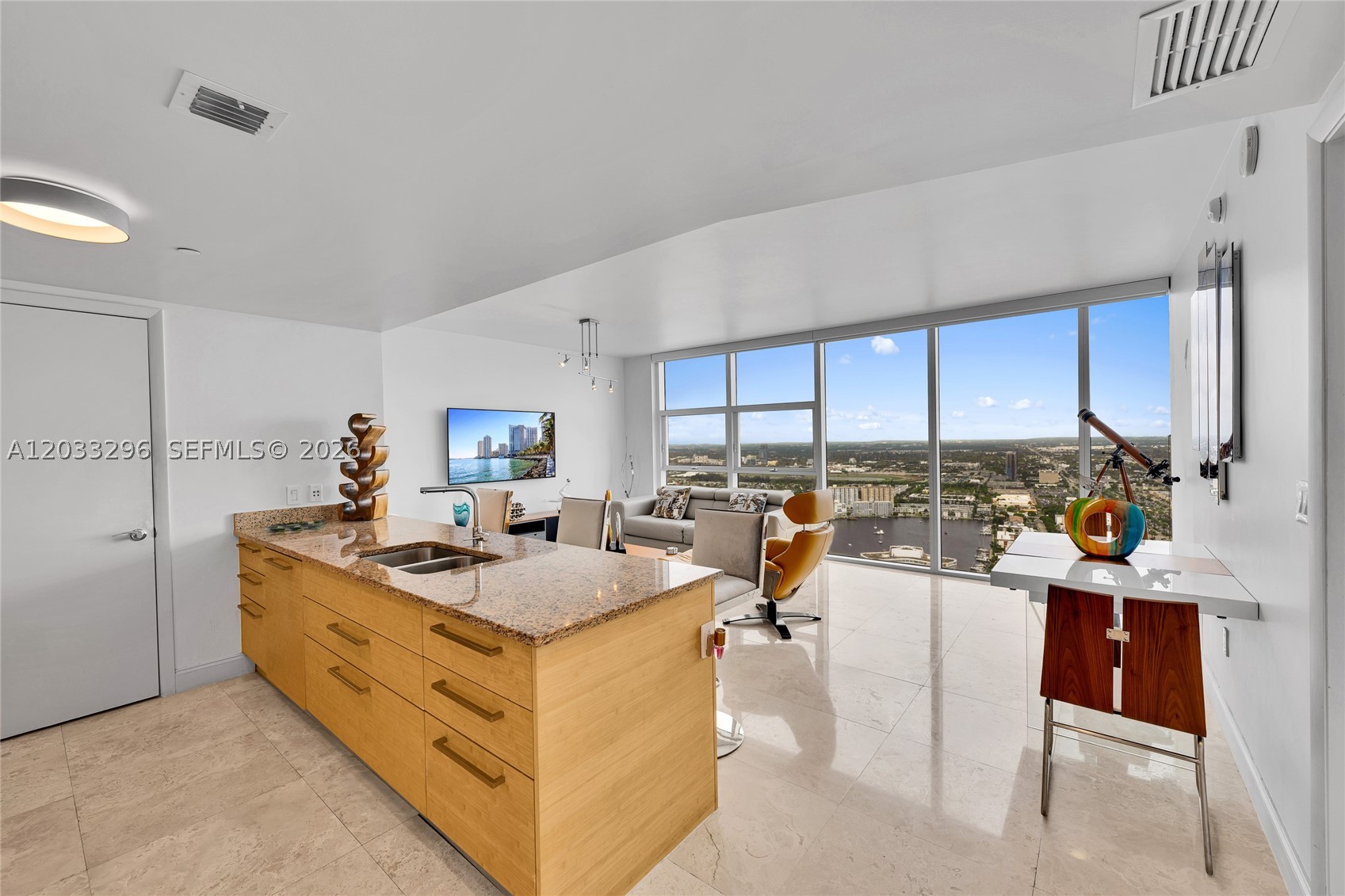 1830 S Ocean Dr 4807 Property Photo 1