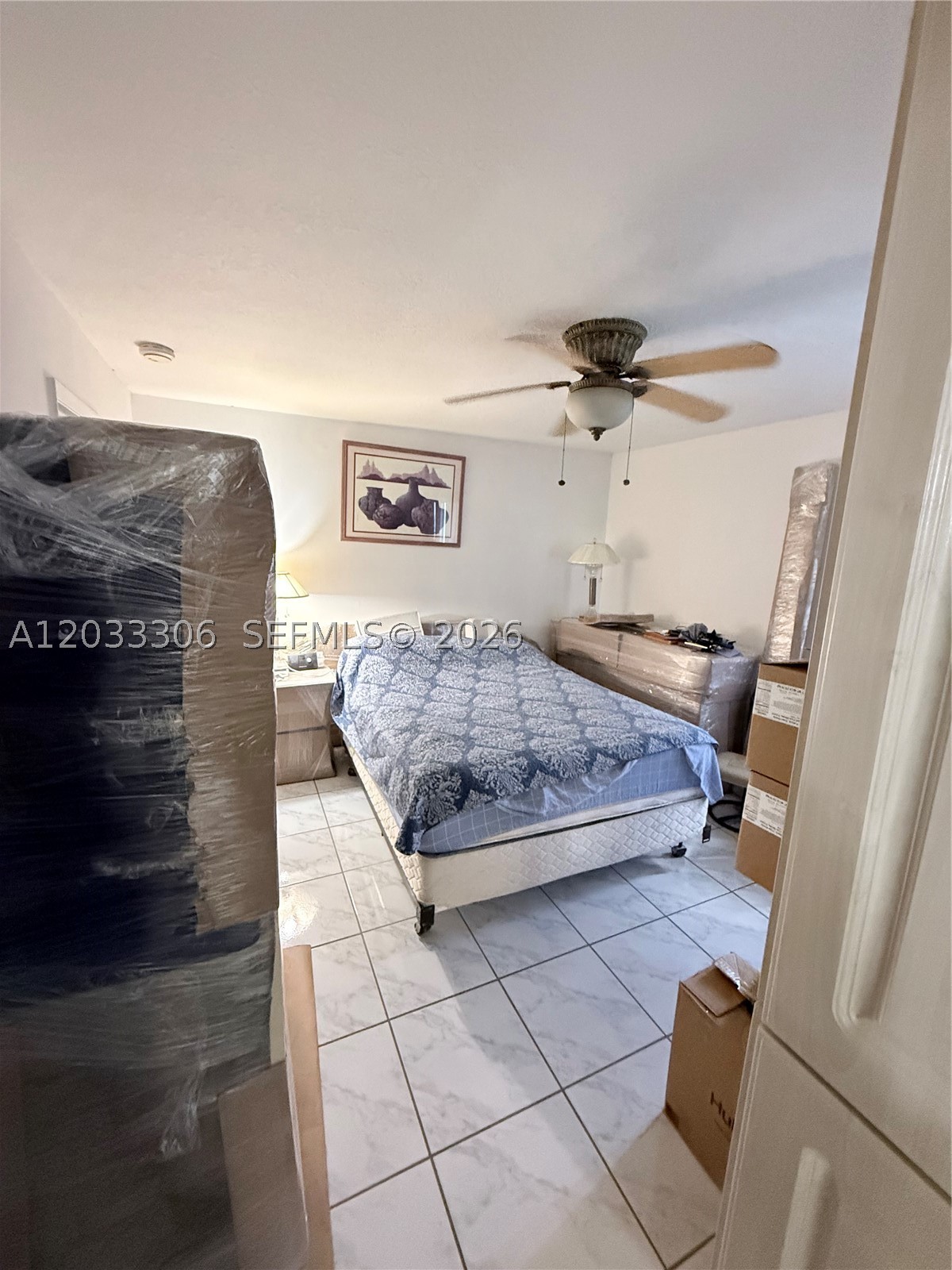 1975 W 44th Pl 401 Property Photo 11