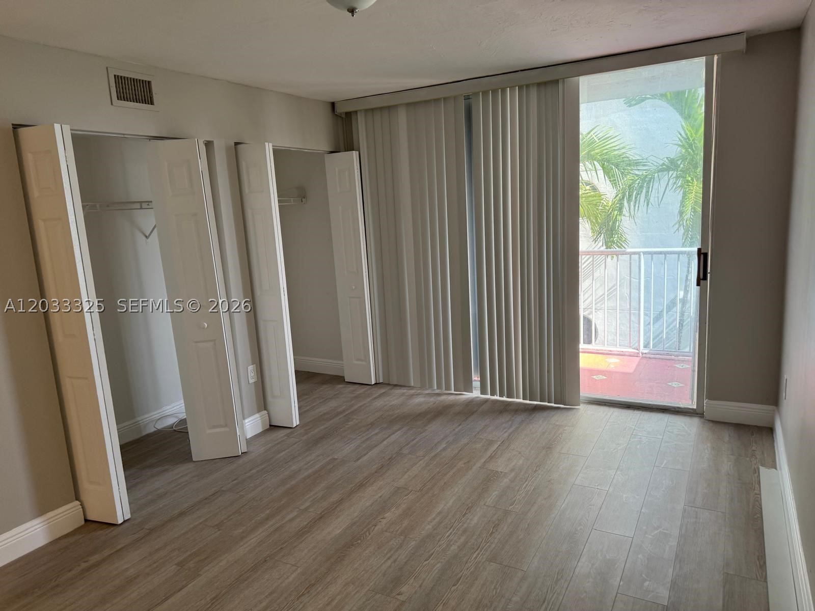 7832 Collins Ave 406 Property Photo 8
