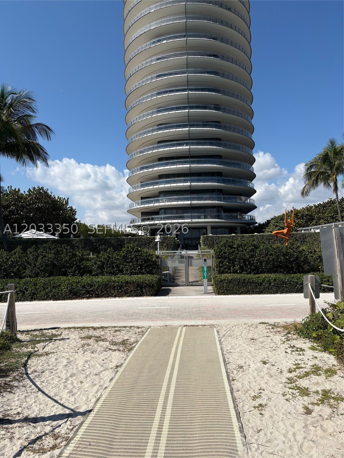 A12033350 Property Photo 14