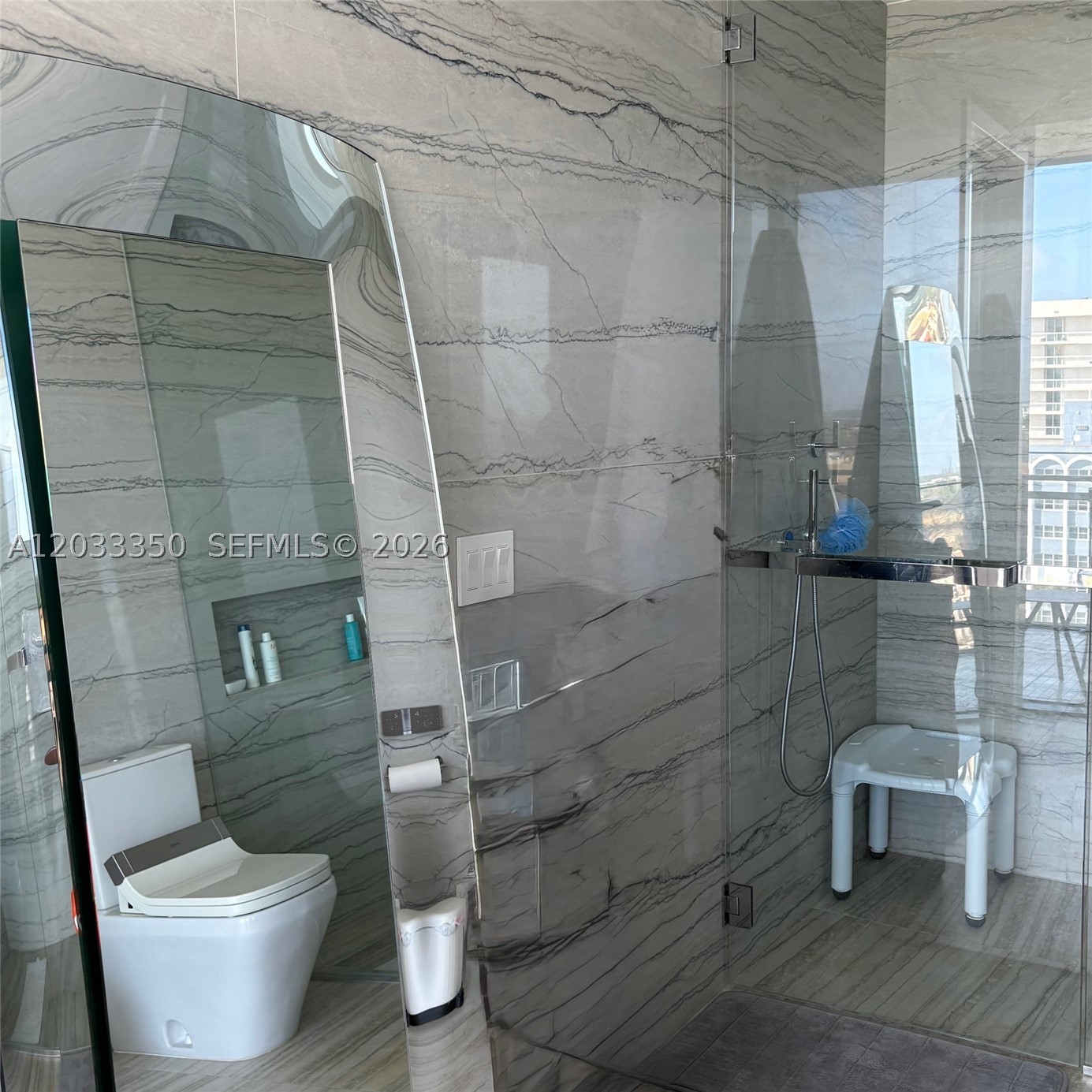 A12033350 Property Photo 33