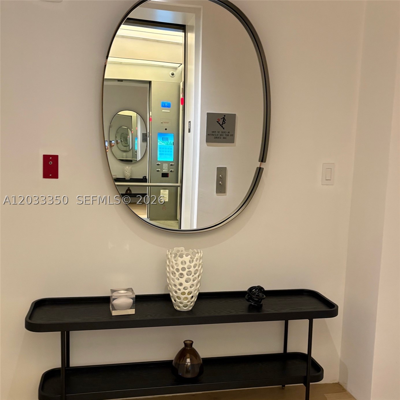 A12033350 Property Photo 38
