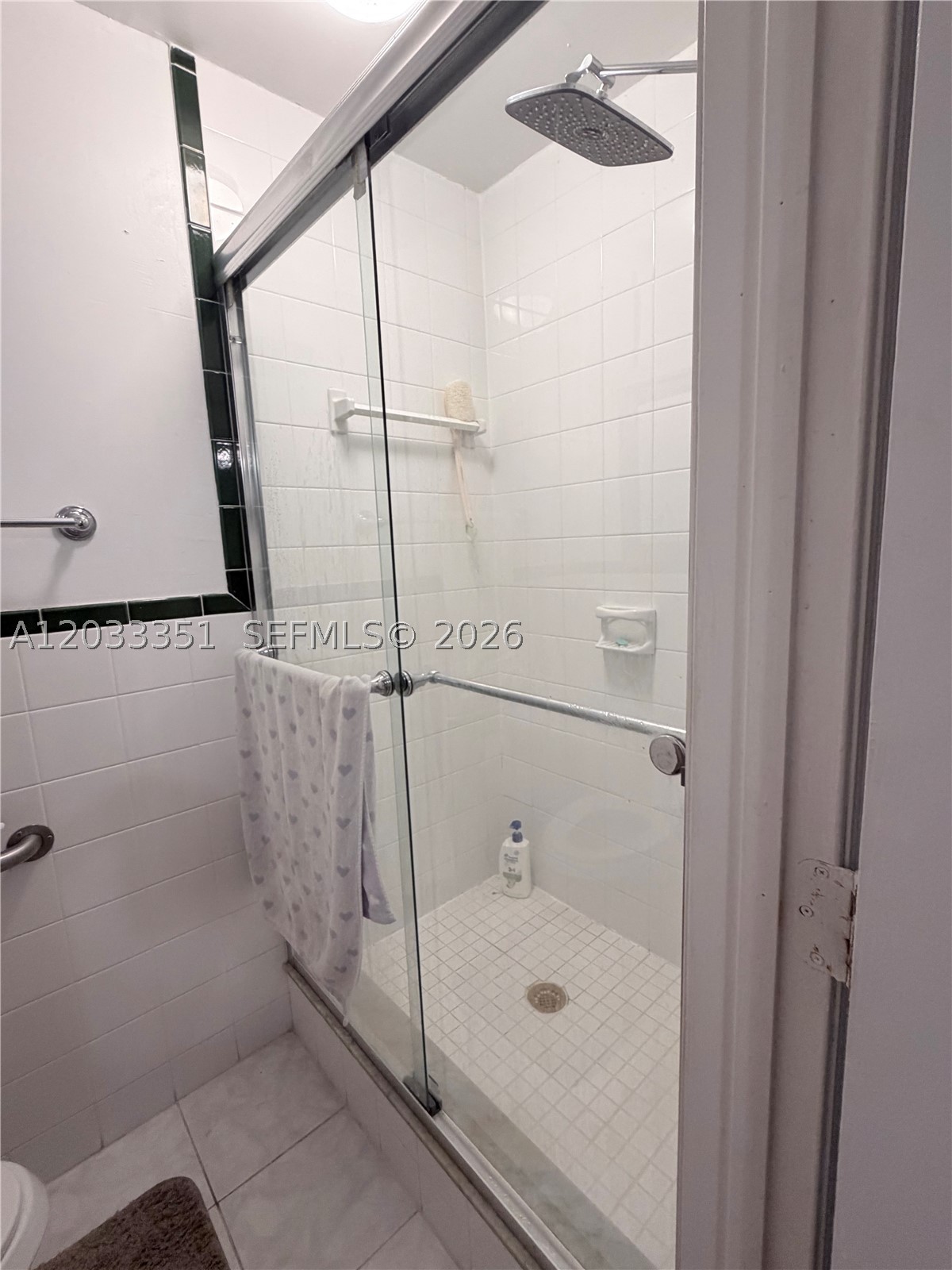 301 Bonaventure Blvd 7 Property Photo 5