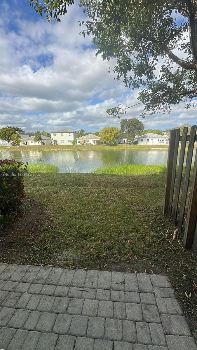 2819 SE 1st Dr 9 Property Photo 1