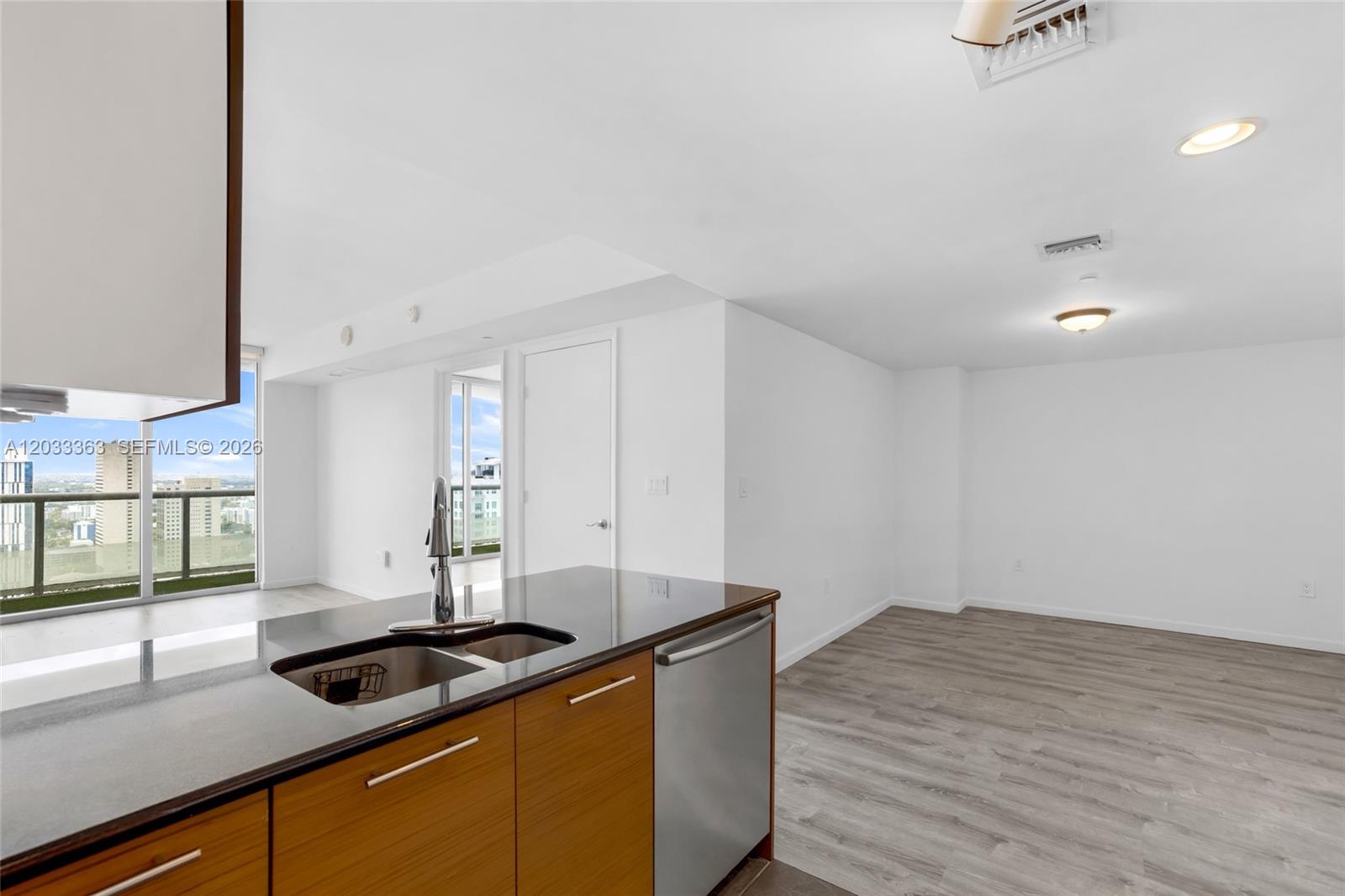 50 Biscayne Blvd 4307 Property Photo 12