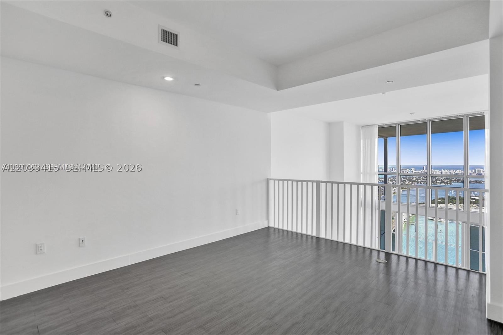 1100 Biscayne Blvd 5705 Property Photo 19