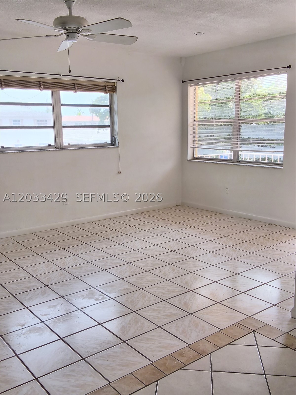 1826 Cleveland St 8 Property Photo 2