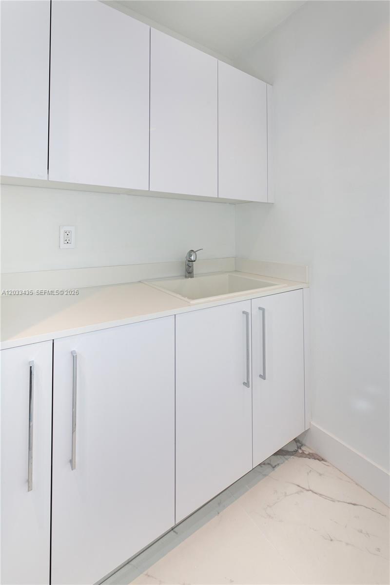 15701 Collins Ave 1403 Property Photo 63