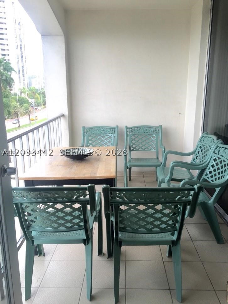 5401 Collins Ave 231 Property Photo 39