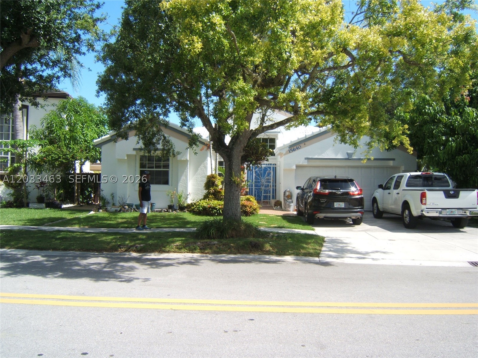 15640 Sw 98th St Property Photo 1
