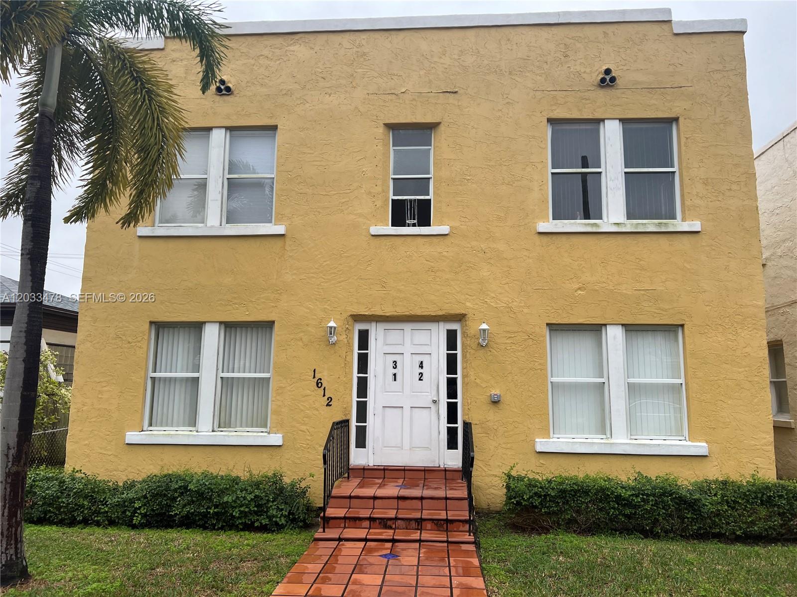 1612 Harrison St 5 Property Photo 1