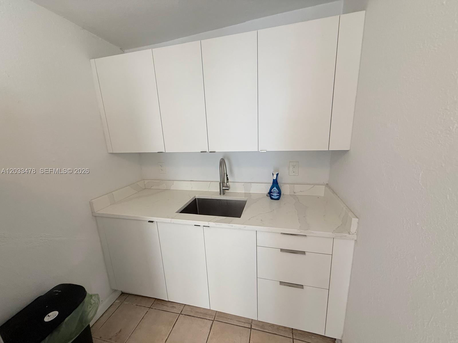 1612 Harrison St 5 Property Photo 5