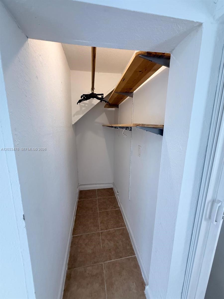 1612 Harrison St 5 Property Photo 11