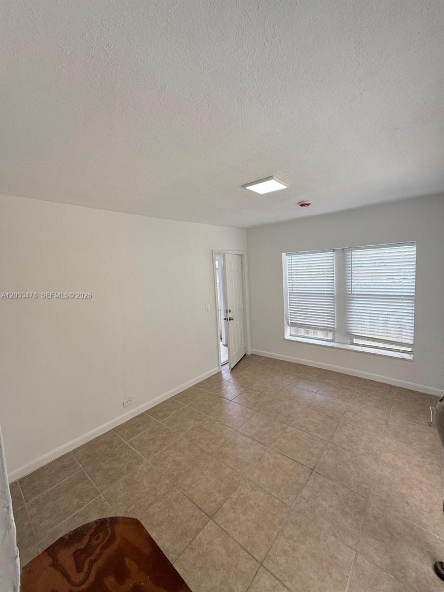1612 Harrison St 5 Property Photo 14