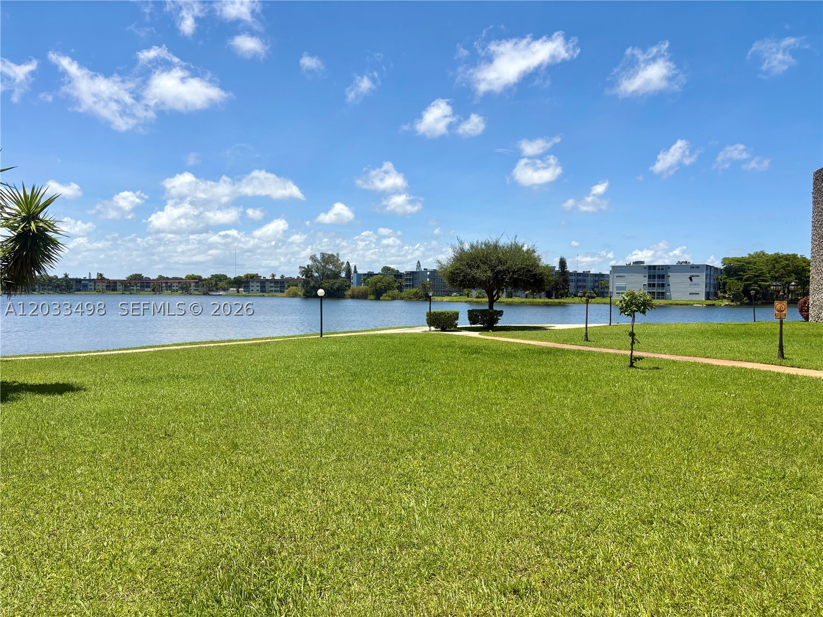 A12033498 Property Photo 2