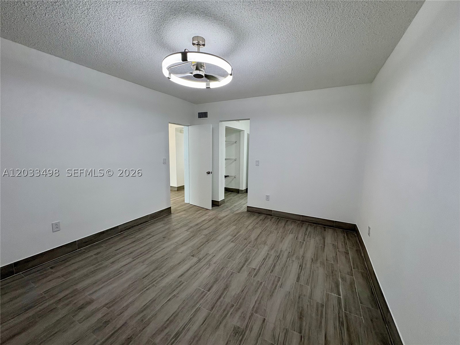 A12033498 Property Photo 15