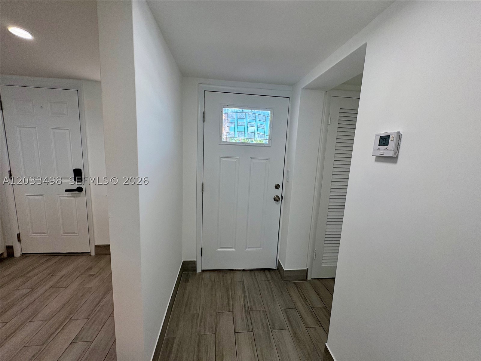 A12033498 Property Photo 24