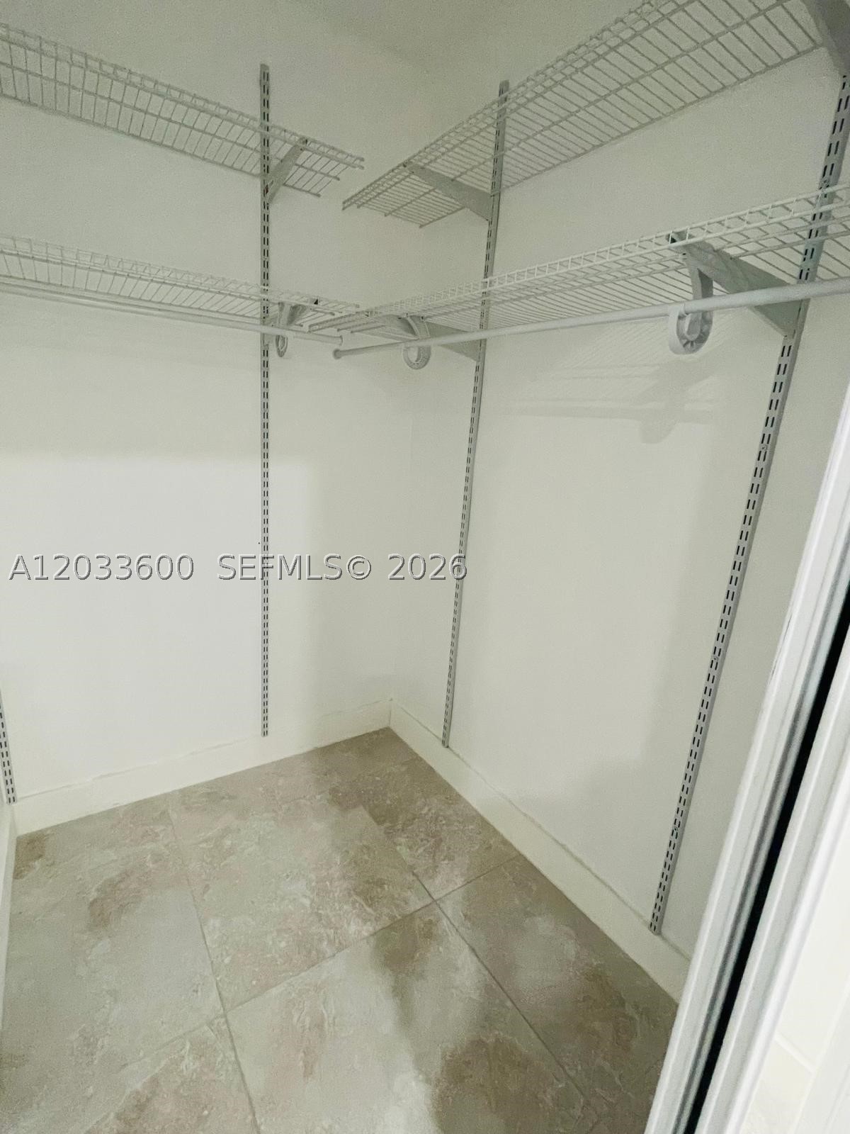 2437 Nw 98th St Property Photo 17