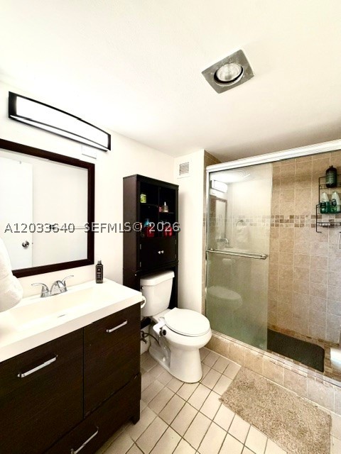 2450 Ne 135th St 704 Property Photo 17