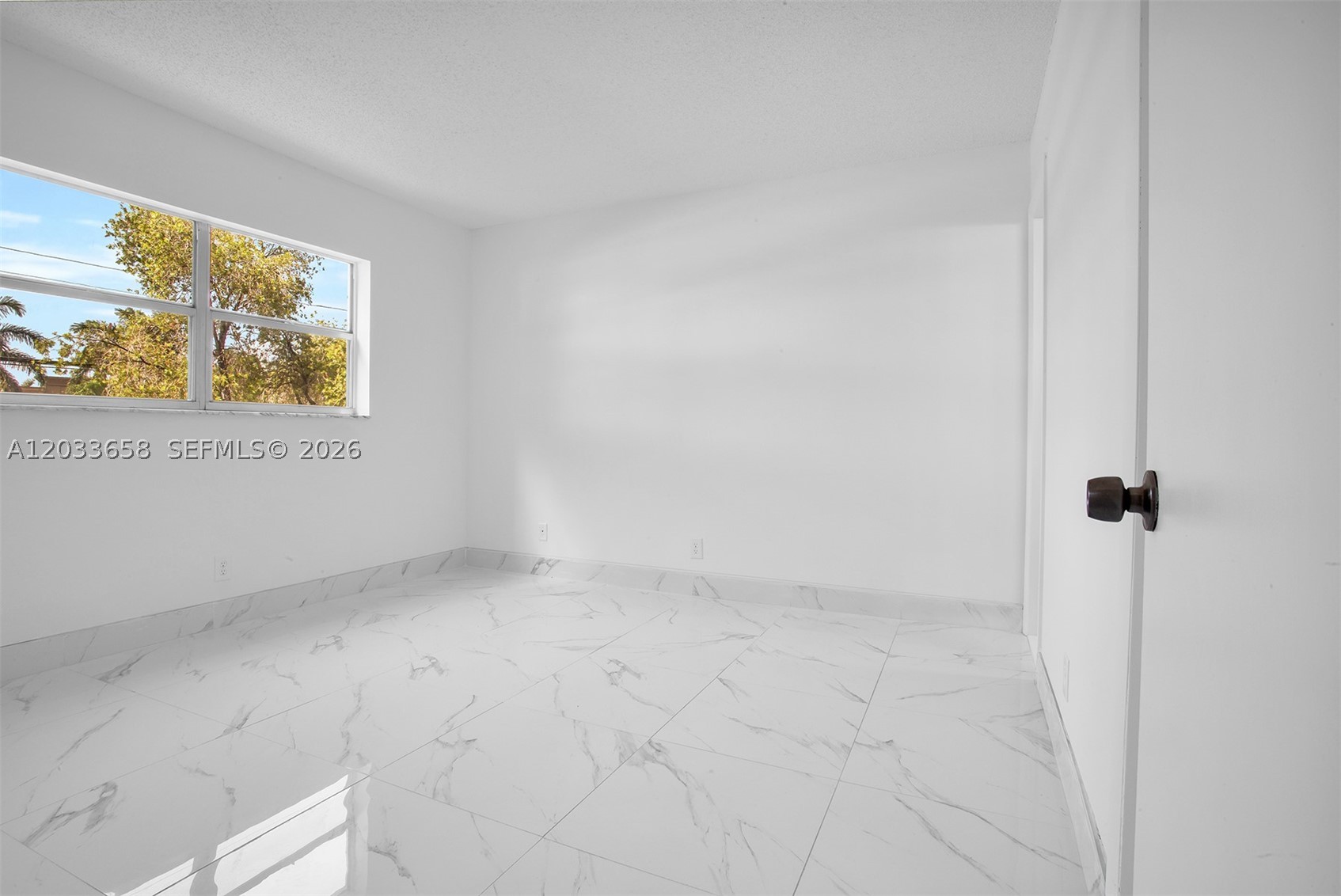 8852 W Mcnab Rd 205 Property Photo 14