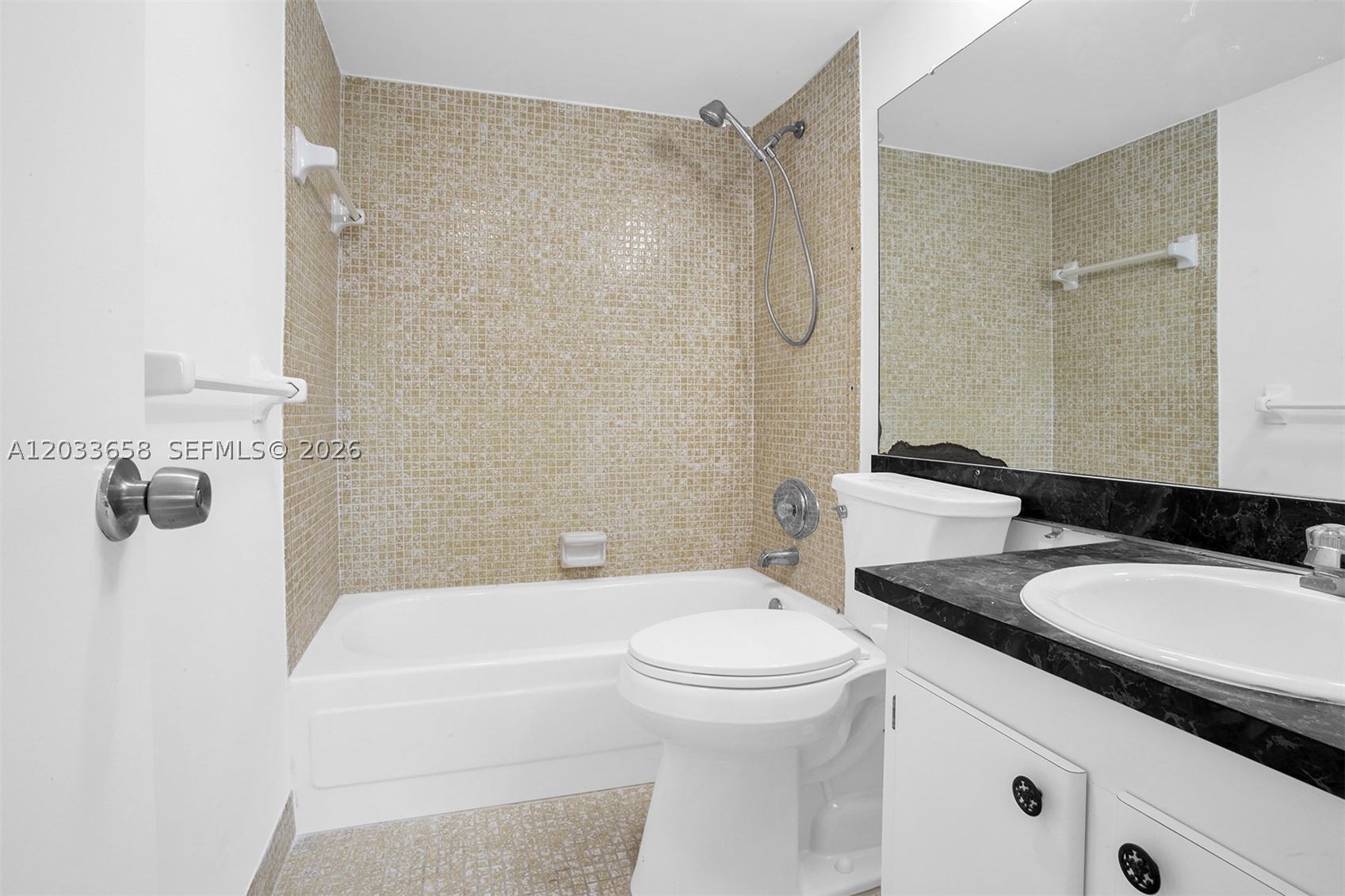 8852 W Mcnab Rd 205 Property Photo 19