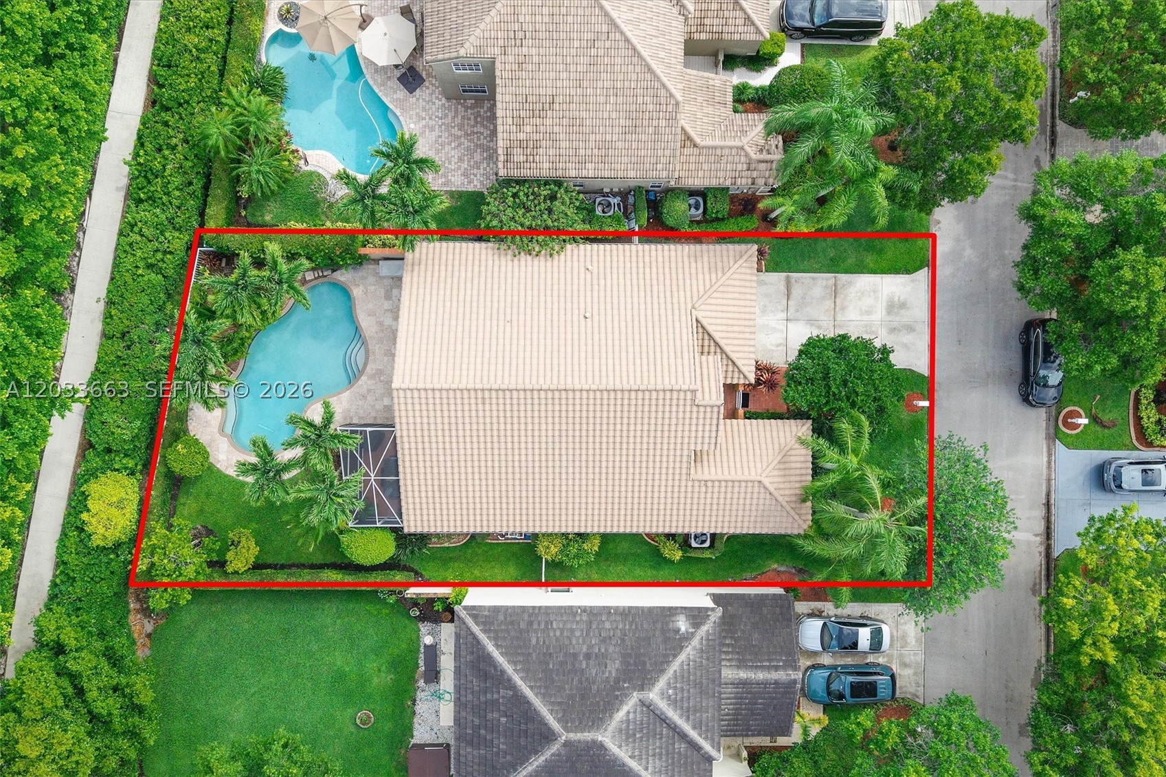 2013 Island Cir Property Photo 46