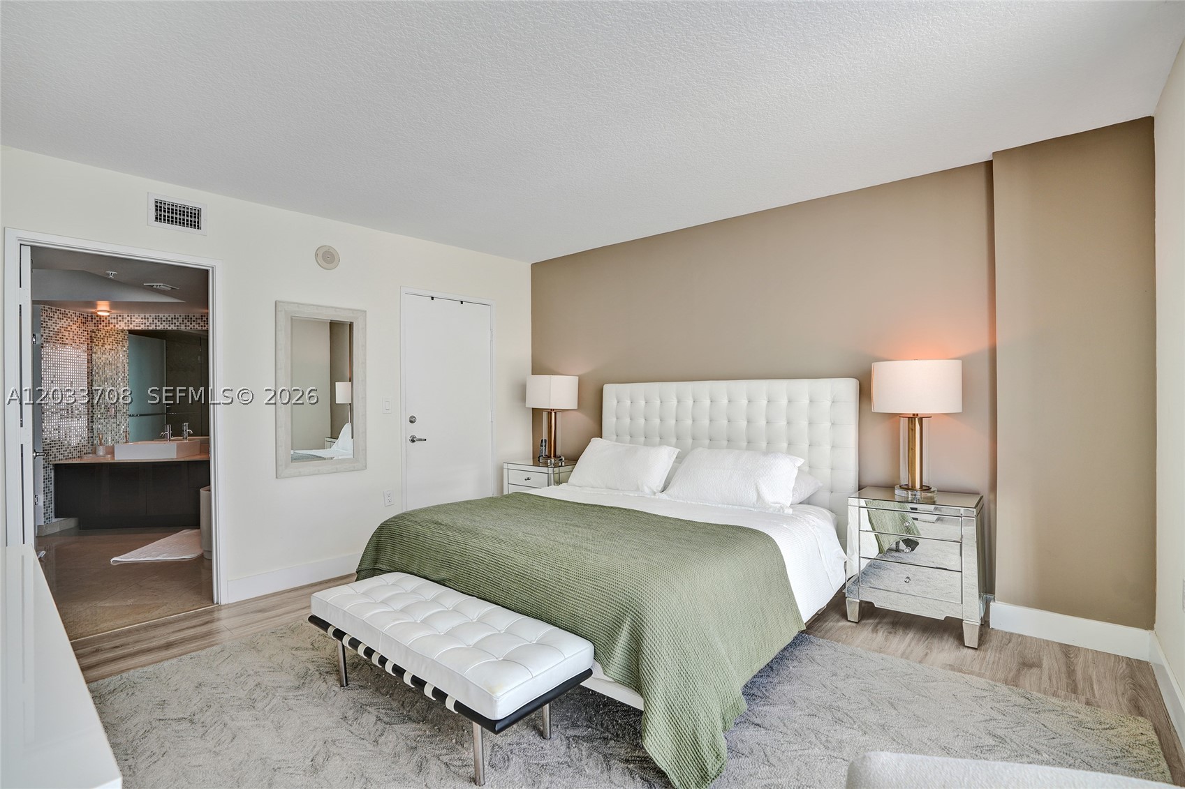 150 Sunny Isles Blvd 1-1601 Property Photo 10