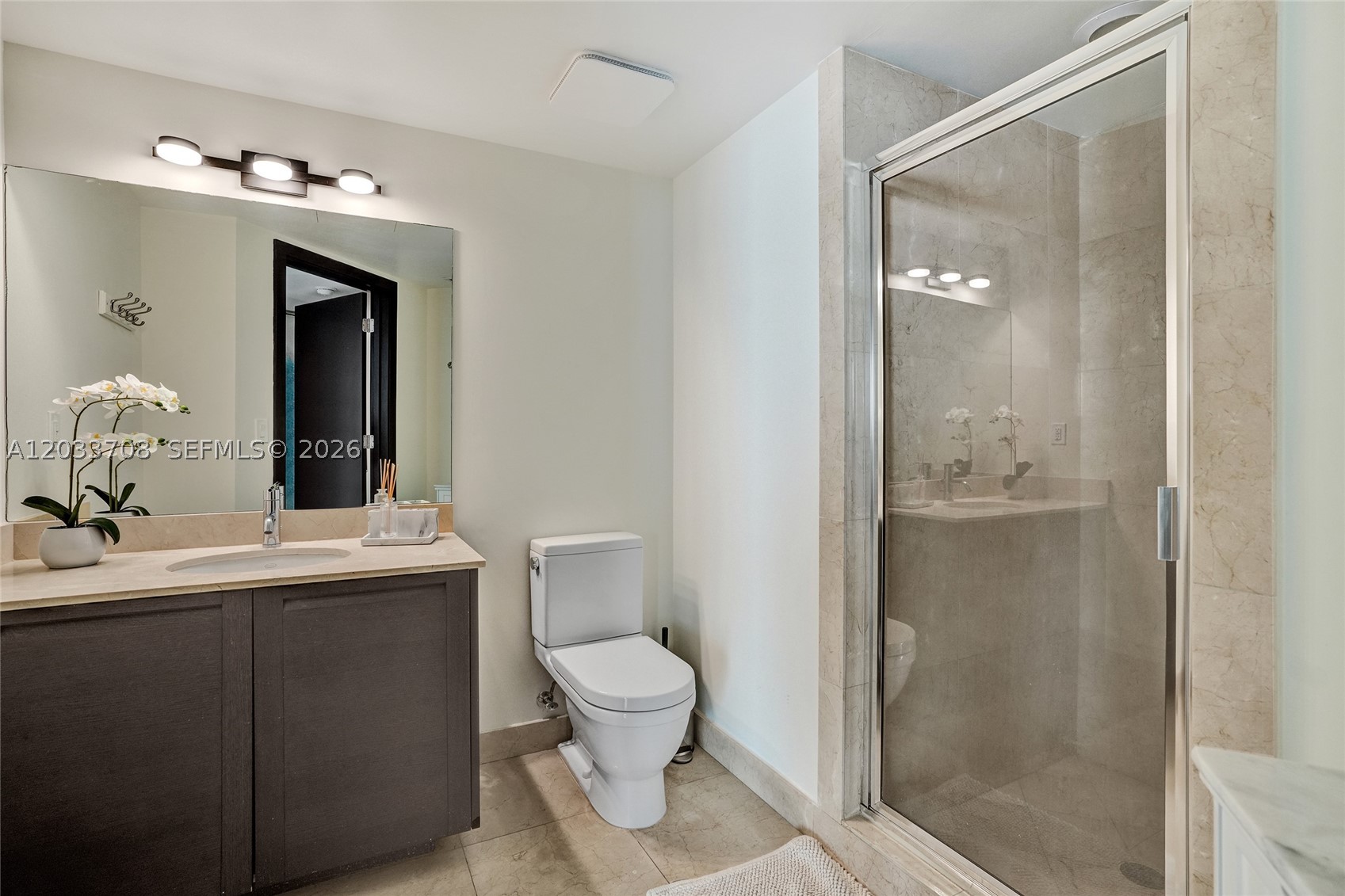 150 Sunny Isles Blvd 1-1601 Property Photo 18