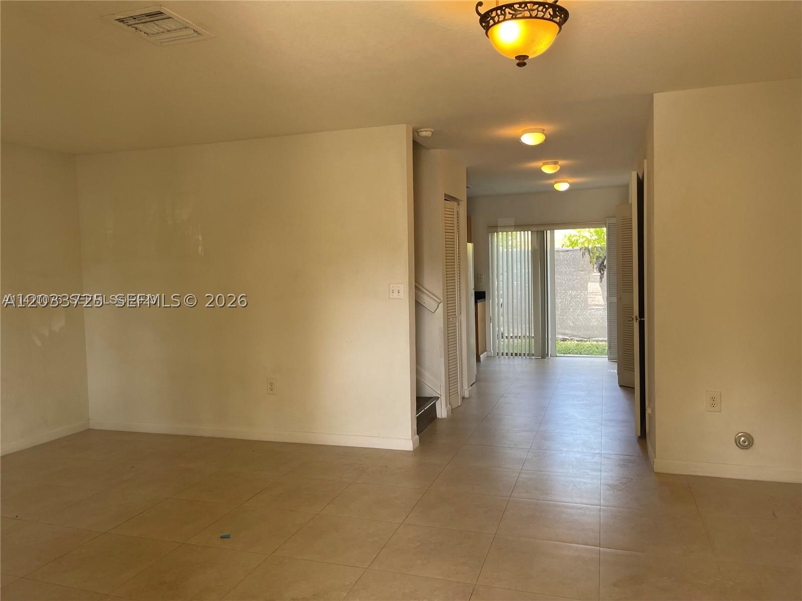 2066 Ne 167th St 3-108 Property Photo 7