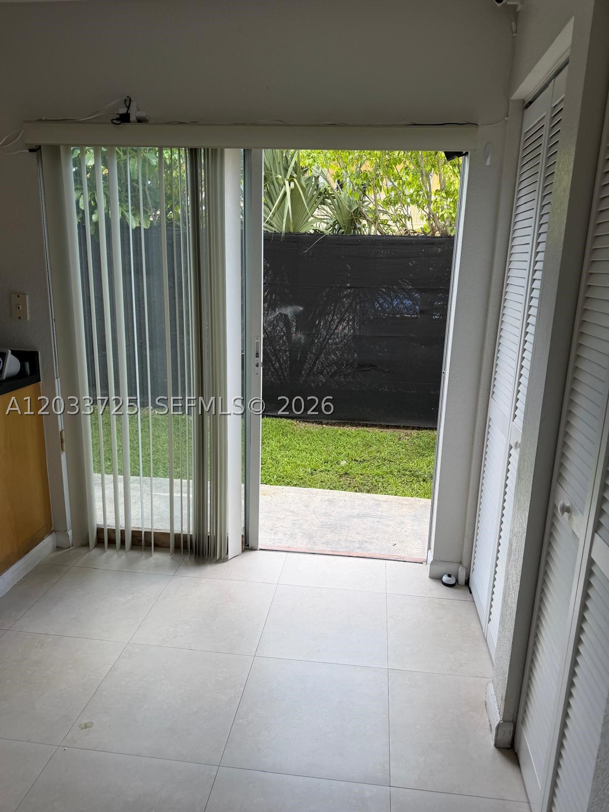 2066 Ne 167th St 3-108 Property Photo 11