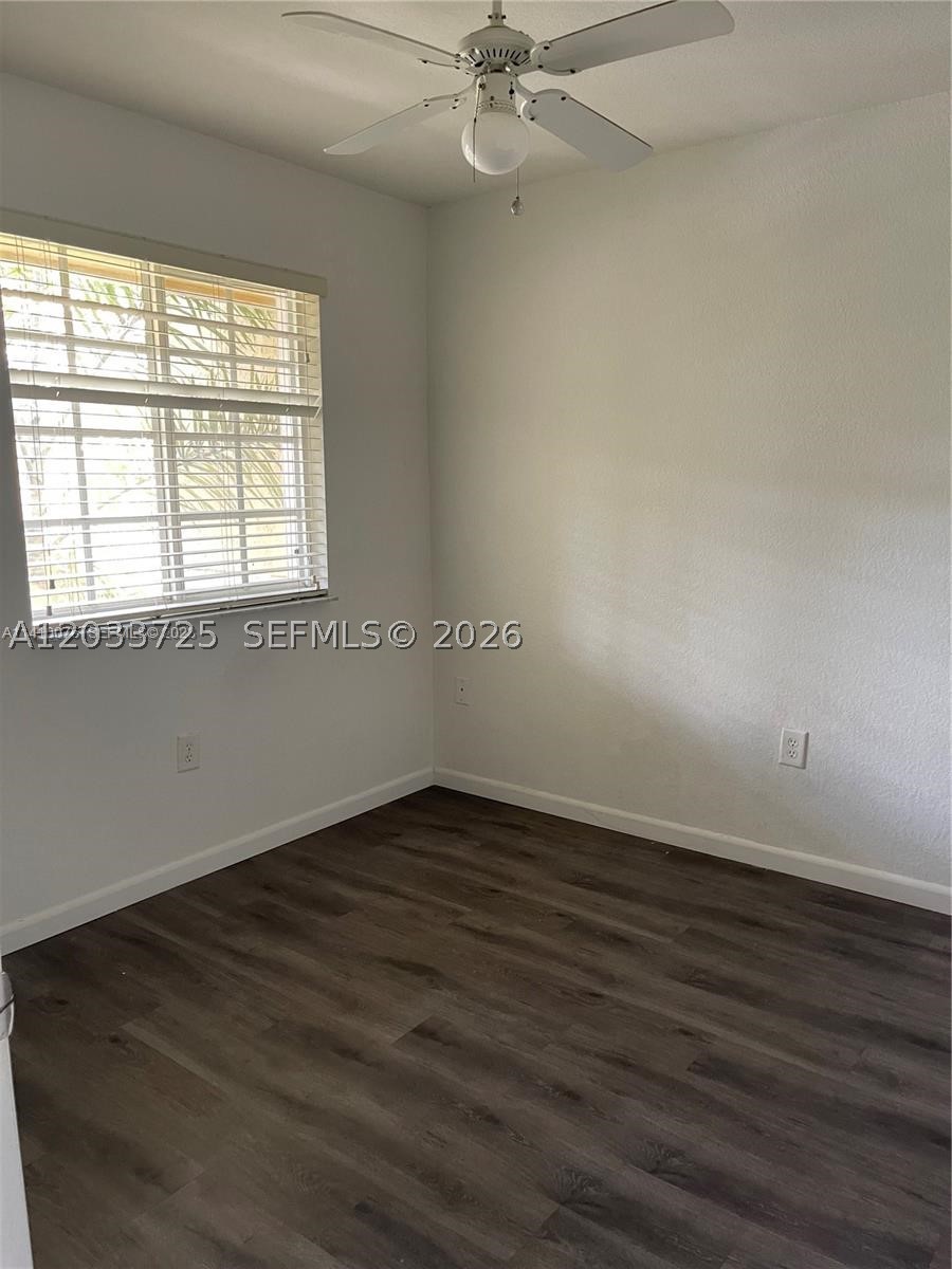 2066 Ne 167th St 3-108 Property Photo 16