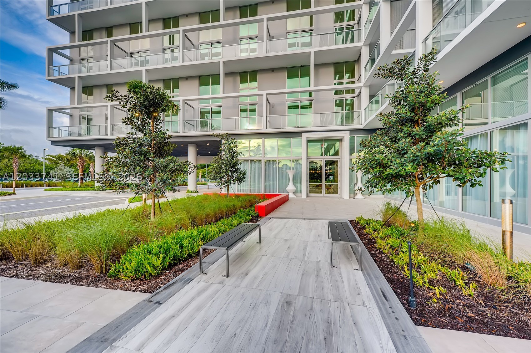2000 Metropica Way 417 Property Photo 13