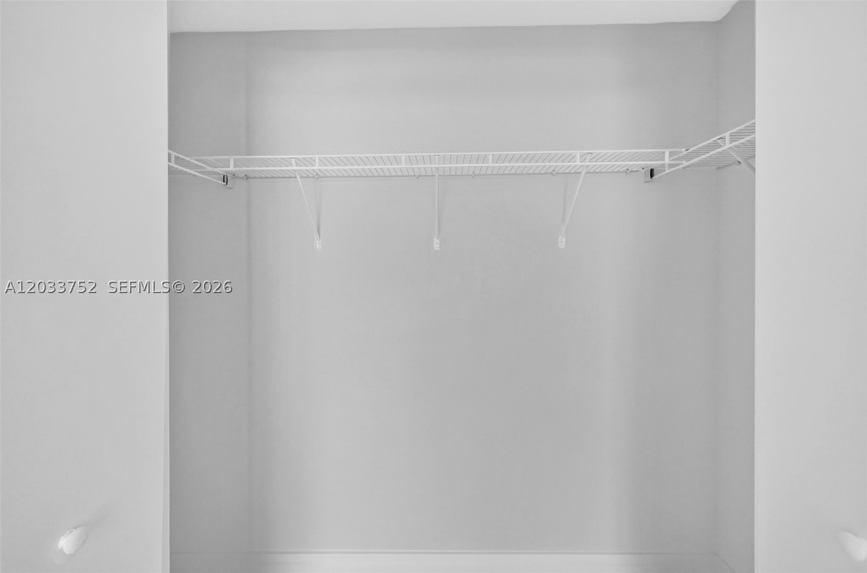 2000 Metropica Way 1910 Property Photo 27