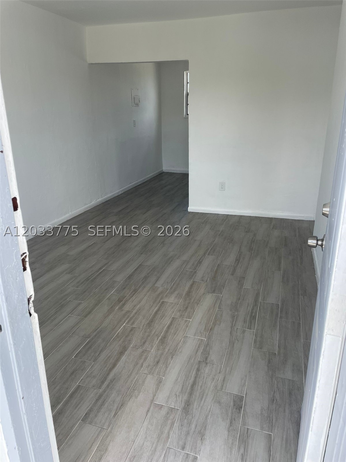 1261 Nw 59th St 14 Property Photo 2