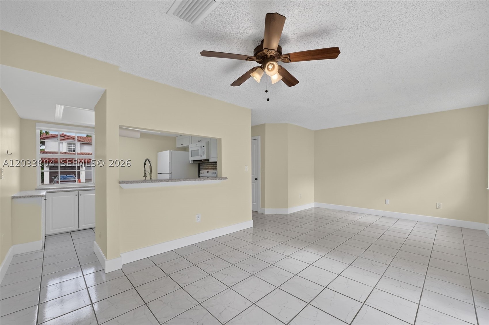 20759 Sw 83rd Ave Property Photo 9