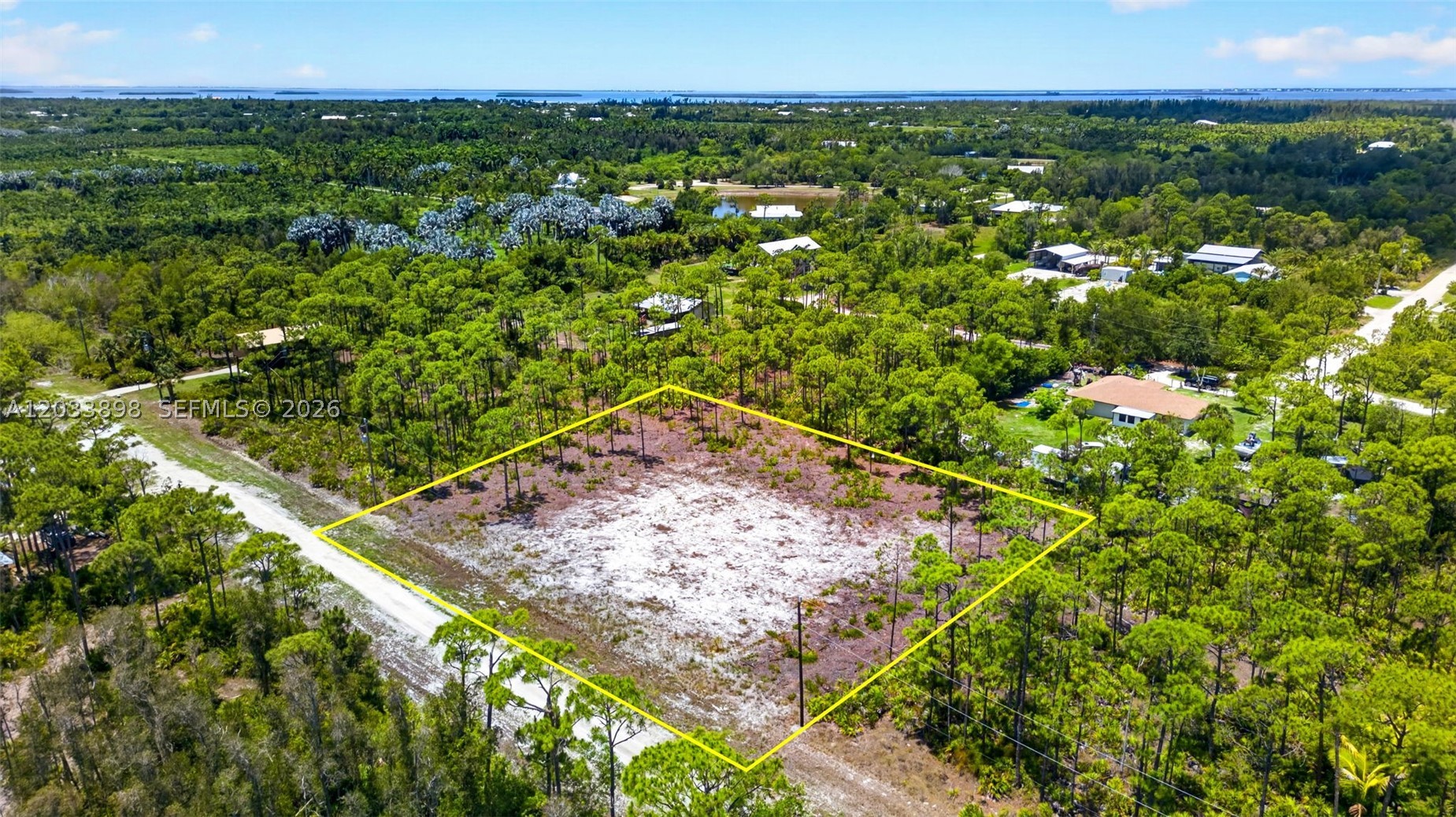 15093 Martinique Way Property Photo 4
