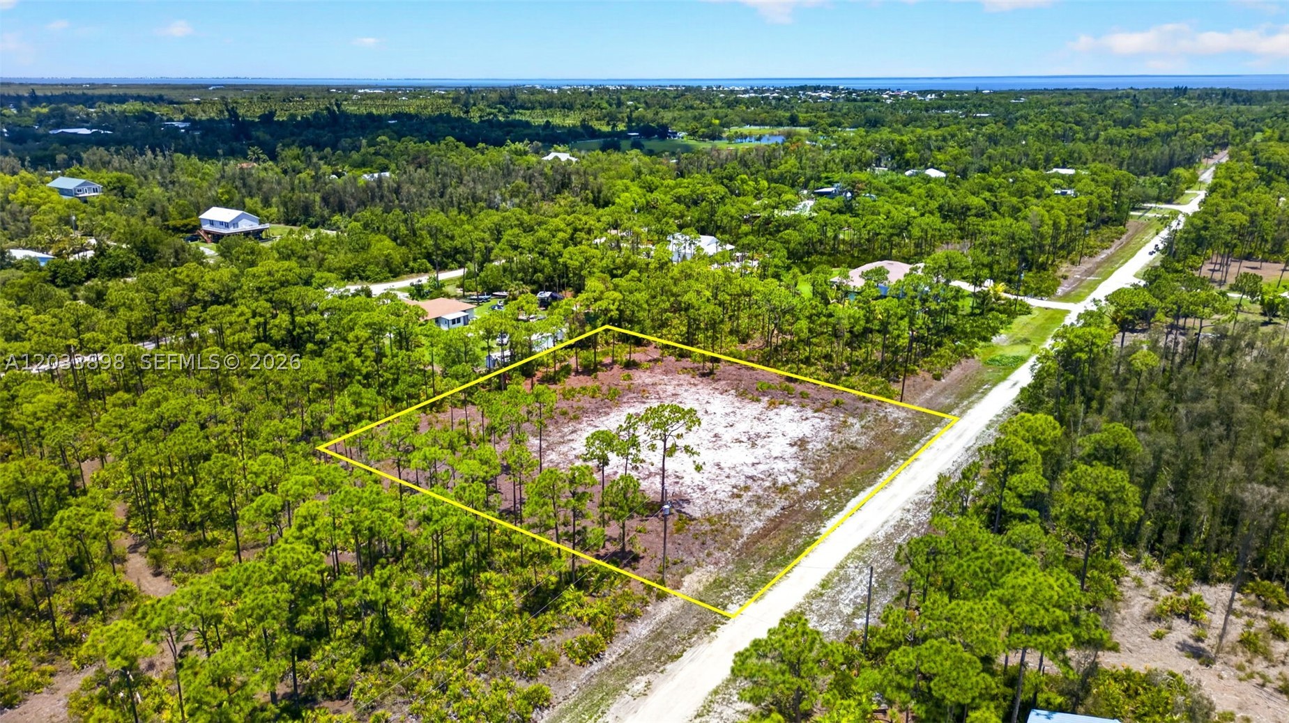 15093 Martinique Way Property Photo 5