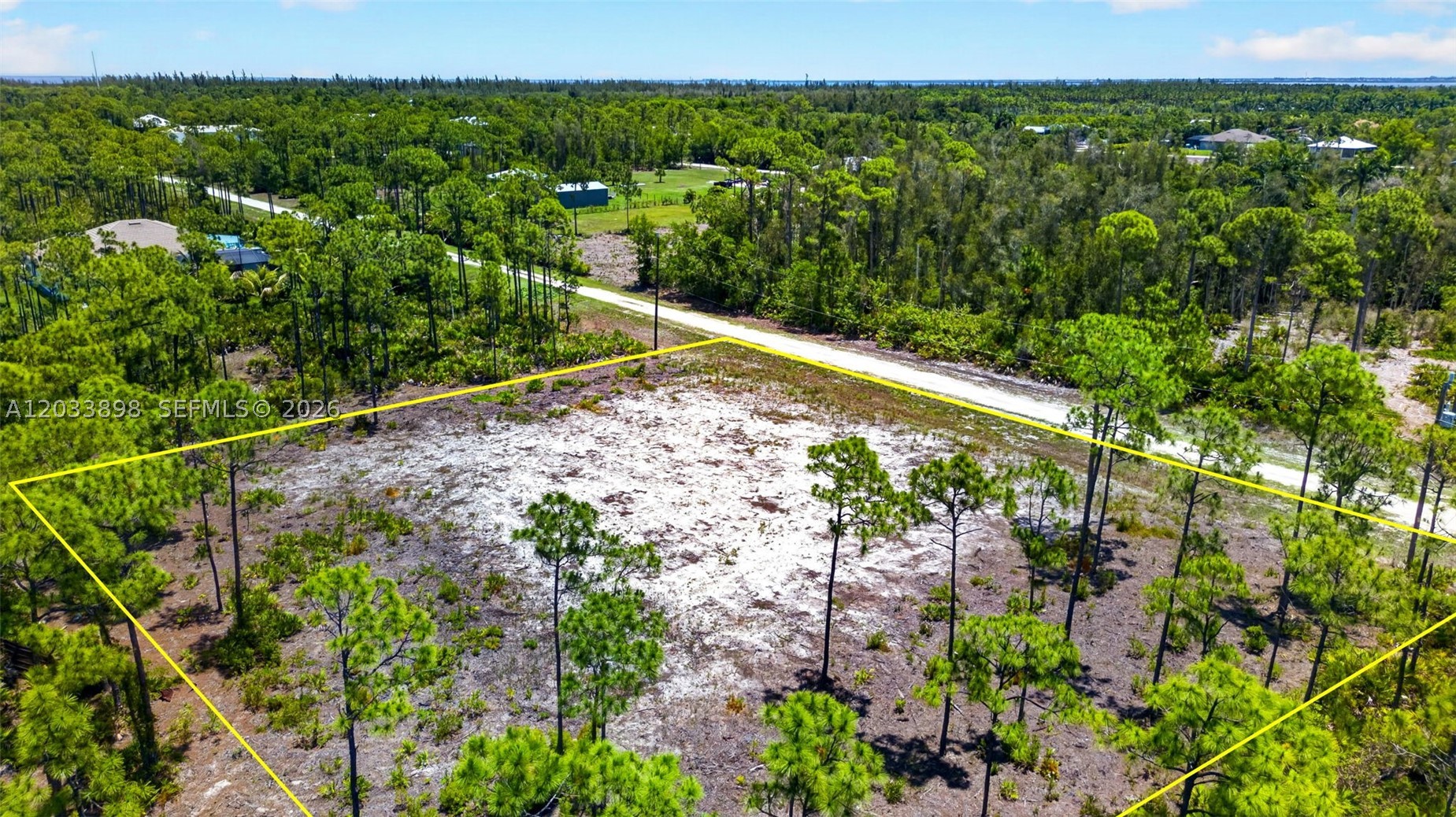 15093 Martinique Way Property Photo 10