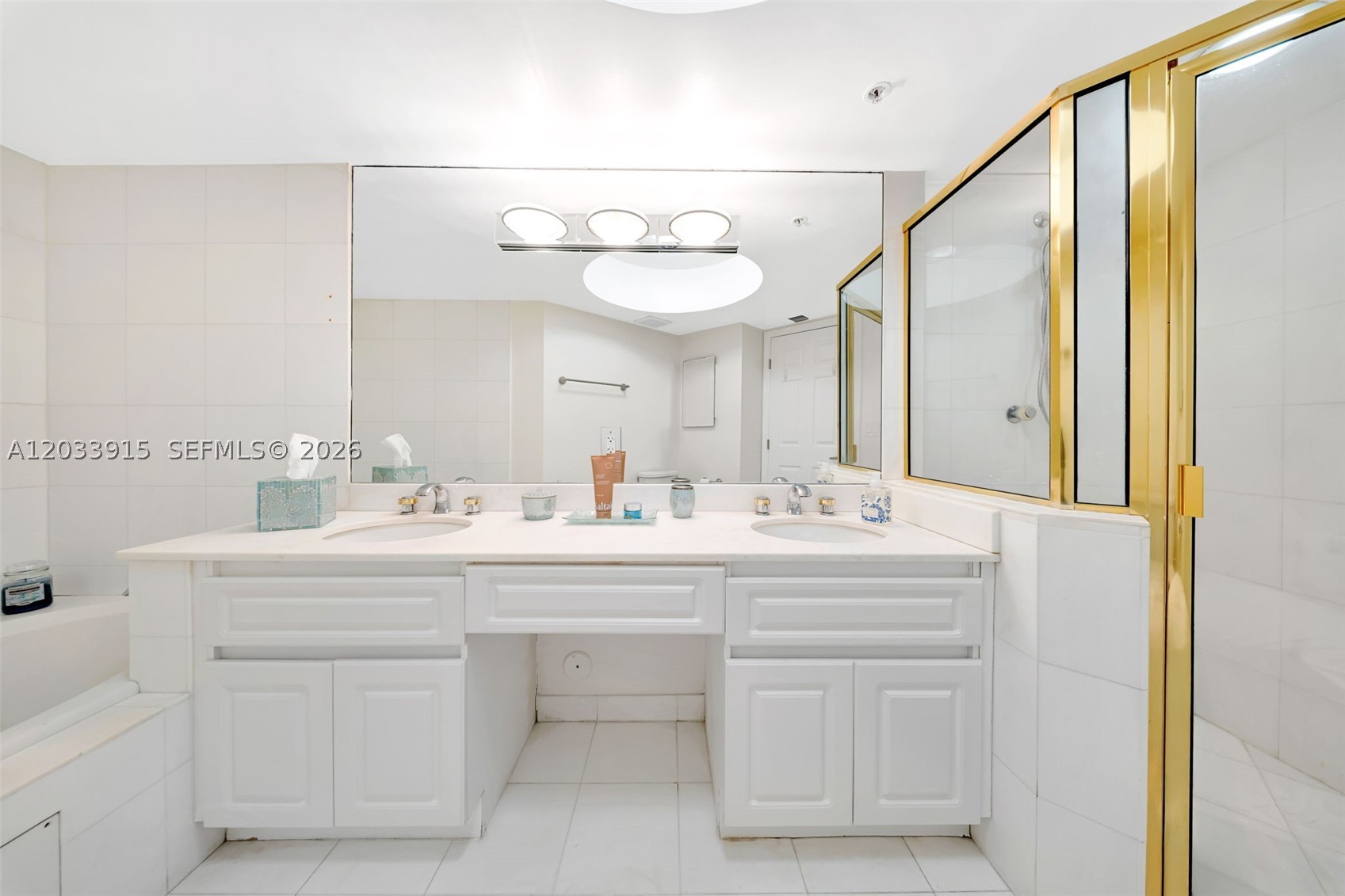 6301 Collins Ave 1708 Property Photo 25