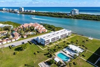 100 Waterway Rd A306 Property Photo 8